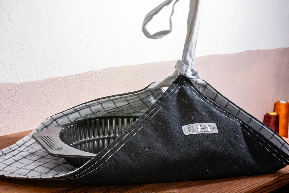 Sac à tarte en tissus recyclés, vu de près